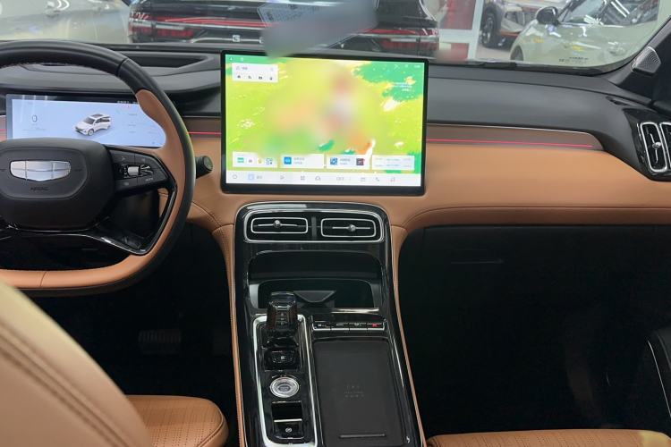 Used Geely Auto FX11 2025 4th Generation 1.5TD DCT Jinxiu Audio And AC Panel