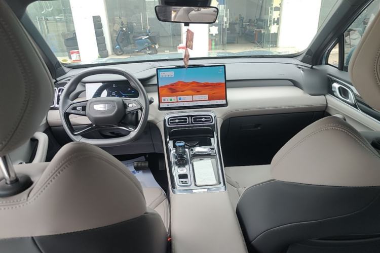 Used Geely Auto FX11 2025 4th Generation 1.5TD DCT – The Start Center Console