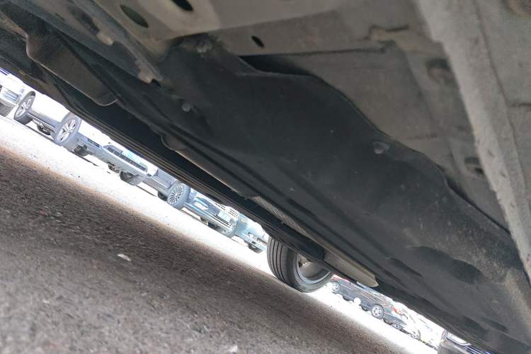 Used Geely Auto FX11 2025 4th Generation 1.5TD DCT Jinxiu Chassis Front Left