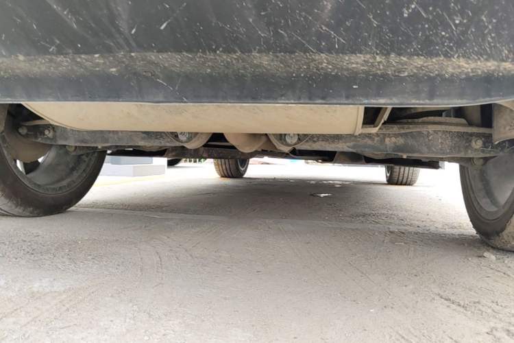 Used Geely Auto FX11 2025 4th Generation 1.5TD DCT Jinxiu Chassis Rear