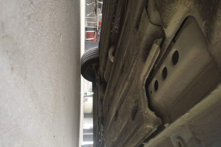 Used Geely Auto FX11 2025 4th Generation 1.5TD DCT Jinxiu Chassis Rear Right