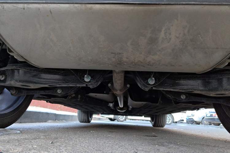 Used Geely Auto FX11 2025 4th Generation 1.5TD DCT Jinxiu Chassis Rear