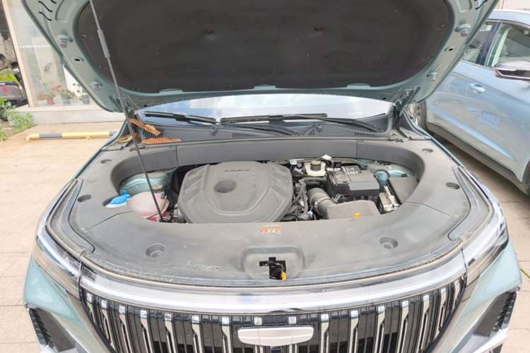Used Geely Auto FX11 2025 4th Generation 2.0TD DCT—Passion Engine Bay