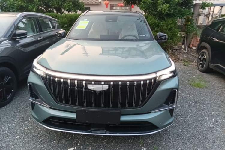 Used Geely Auto FX11 2025 4th Generation 1.5TD DCT Jinxiu Front