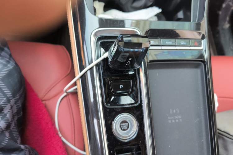 Used Geely Auto FX11 2025 4th Generation 1.5TD DCT - Shanhe Gear Lever