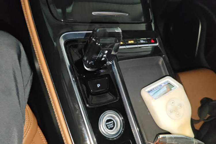 Used Geely Auto FX11 2025 4th Generation 1.5TD DCT Jinxiu Gear Lever