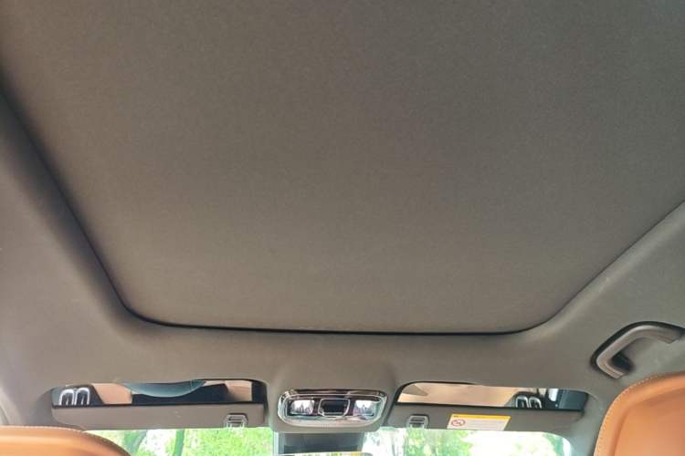 Used Geely Auto FX11 2025 4th Generation 1.5TD DCT Jinxiu Headliner