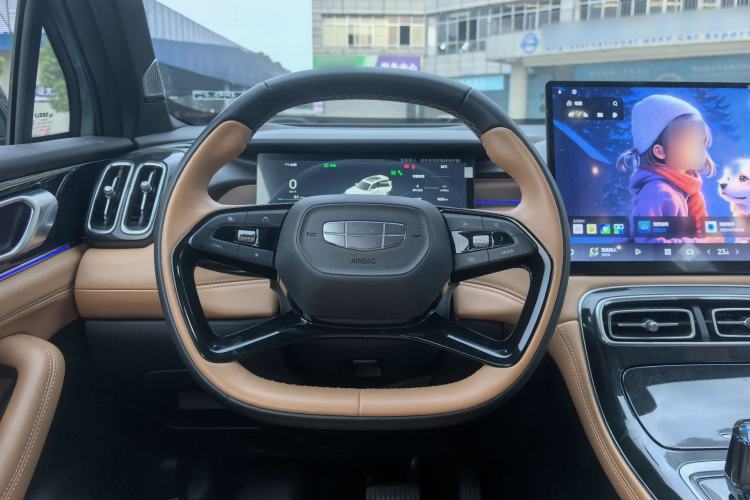 Used Geely Auto FX11 2025 4th Generation 1.5TD DCT Jinxiu Interior 8