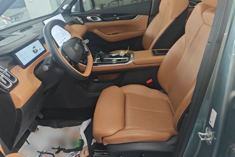 Used Geely Auto FX11 2025 4th Generation 1.5TD DCT Jinxiu Left Front Seat