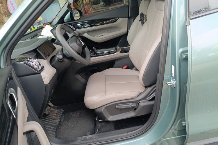 Used Geely Auto FX11 2025 4th Generation 1.5TD DCT – Setting Sail Left Front Seat