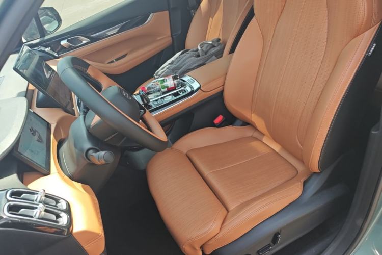 Used Geely Auto FX11 2025 4th Generation 1.5TD DCT Jinxiu Left Front Seat