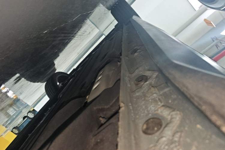 Used Geely Auto FX11 2025 4th Generation 1.5TD DCT Jinxiu Left Side Sill