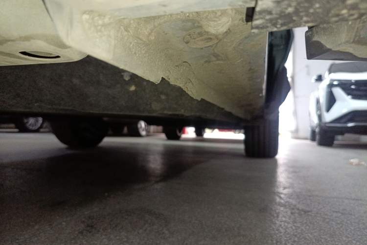 Used Geely Auto FX11 2025 4th Generation 1.5TD DCT Jinxiu Left Side Sill