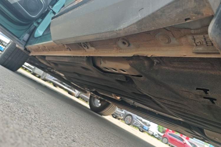 Used Geely Auto FX11 2025 4th Generation 1.5TD DCT Jinxiu Left Side Sill