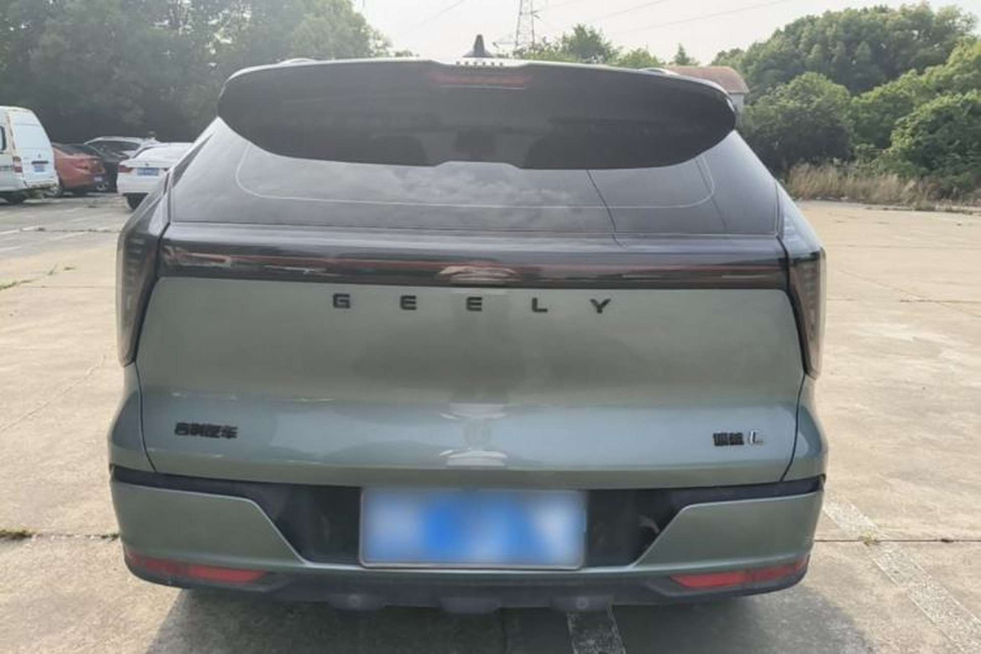Used Geely Auto FX11 2025 4th Generation 1.5TD DCT Jinxiu Rear