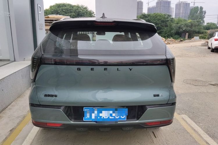 Used Geely Auto FX11 2025 4th Generation 1.5TD DCT Jinxiu Rear
