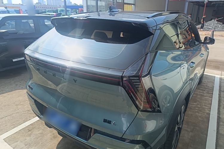 Used Geely Auto FX11 2025 4th Generation 1.5TD DCT Jinxiu Rear Right 45 Deg
