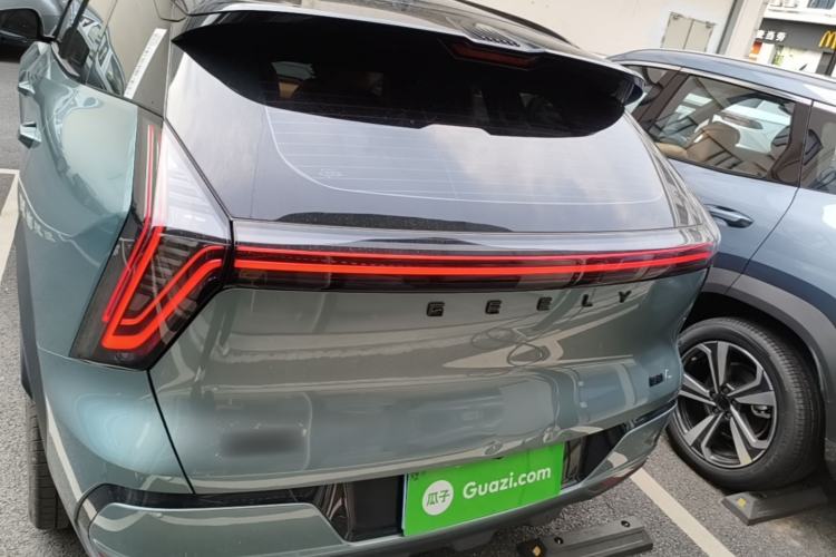 Used Geely Auto FX11 2025 4th Generation 1.5TD DCT Jinxiu Rear