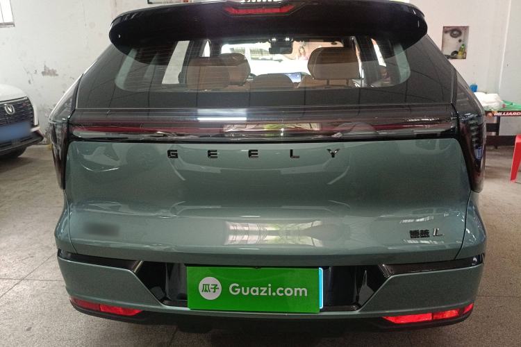 Used Geely Auto FX11 2025 4th Generation 1.5TD DCT Jinxiu Rear