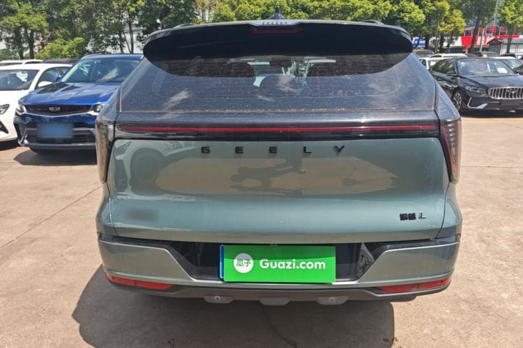 Used Geely Auto FX11 2025 4th Generation 1.5TD DCT Jinxiu Rear