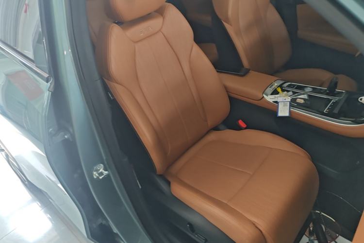 Used Geely Auto FX11 2025 4th Generation 1.5TD DCT Jinxiu Right Front Seat