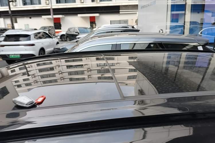 Used Geely Auto FX11 2025 4th Generation 1.5TD DCT Jinxiu Roof