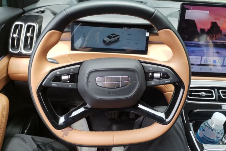 Used Geely Auto FX11 2025 4th Generation 1.5TD DCT Jinxiu Steering Wheel