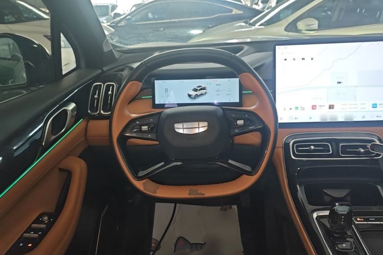 Used Geely Auto FX11 2025 4th Generation 1.5TD DCT Jinxiu Steering Wheel