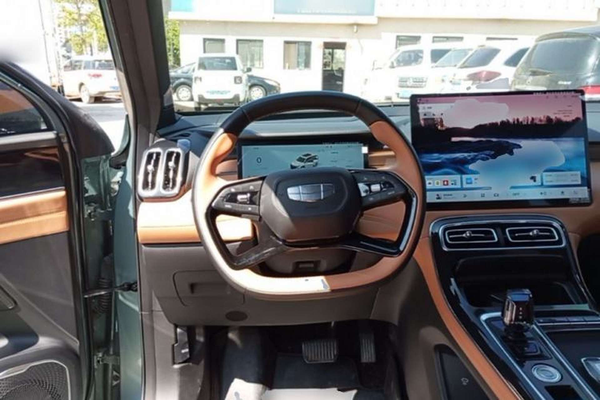 Used Geely Auto FX11 2025 4th Generation 1.5TD DCT Jinxiu Steering Wheel