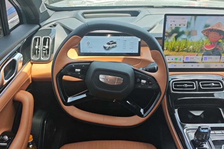 Used Geely Auto FX11 2025 4th Generation 1.5TD DCT Jinxiu Steering Wheel