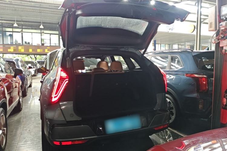 Used Geely Auto FX11 2025 4th Generation 1.5TD DCT Jinxiu Trunk