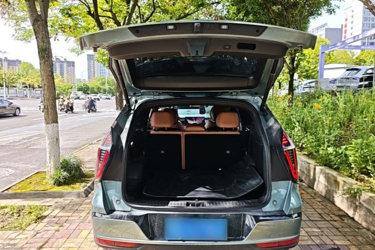 Used Geely Auto FX11 2025 4th Generation 1.5TD DCT Jinxiu Trunk