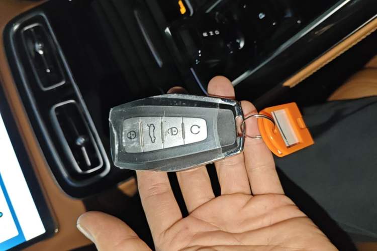 Used Geely Auto FX11 2025 4th Generation 1.5TD DCT Jinxiu Vehicle Key
