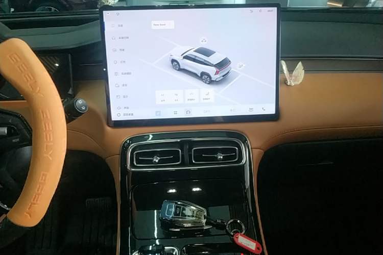 Used Geely Auto FX11 2025 4th Generation 1.5TD DCT Jinxiu Audio And AC Panel