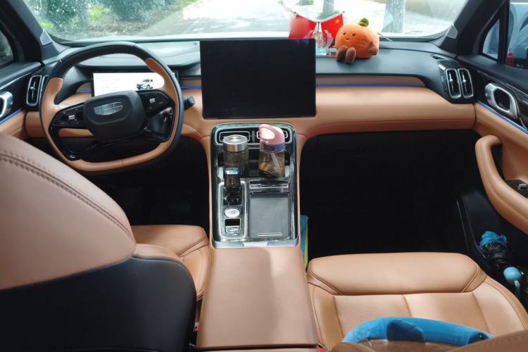 Used Geely Auto FX11 2025 4th Generation 1.5TD DCT - Shanhe Center Console