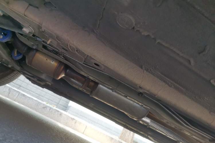 Used Geely Auto FX11 2025 4th Generation 1.5TD DCT – Setting Sail Chassis Front Left