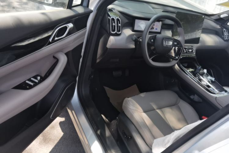 Used Geely Auto FX11 2025 4th Generation 1.5TD DCT - Shanhe Driver Seat