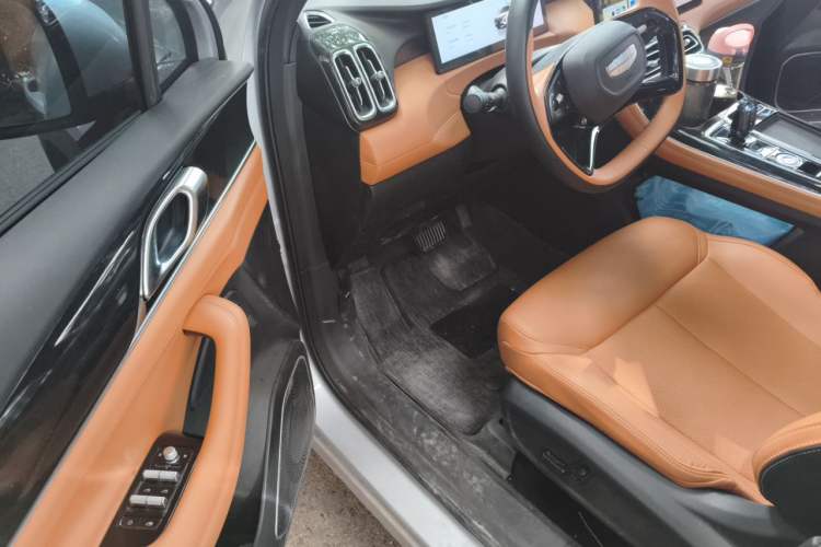 Used Geely Auto FX11 2025 4th Generation 1.5TD DCT - Shanhe Driver Seat