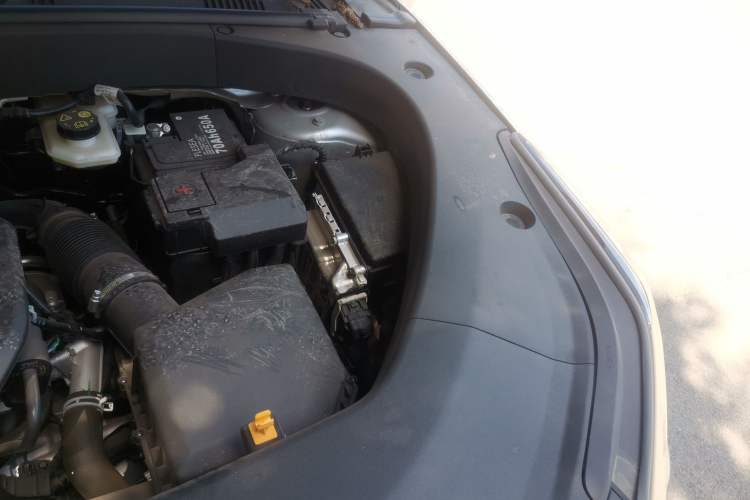 Used Geely Auto FX11 2025 4th Generation 1.5TD DCT – Setting Sail Engine Bay Left