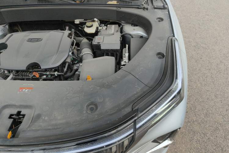 Used Geely Auto FX11 2025 4th Generation 1.5TD DCT – The Start Engine Bay Left