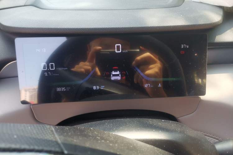 Used Geely Auto FX11 2025 4th Generation 1.5TD DCT – Setting Sail Instrument Cluster