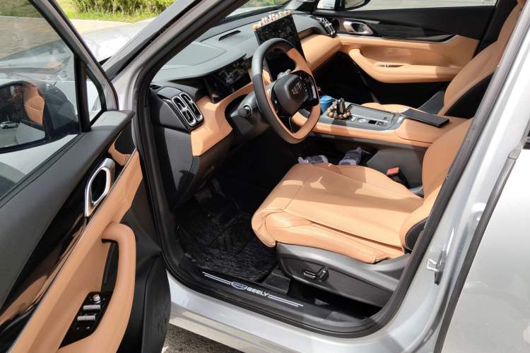Used Geely Auto FX11 2025 4th Generation 1.5TD DCT - Shanhe Interior 3
