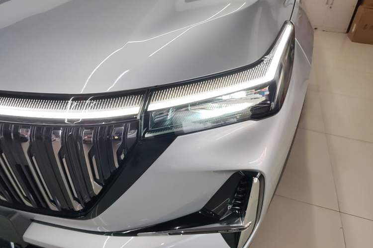Used Geely Auto FX11 2025 4th Generation 1.5TD DCT - Shanhe Left Front Headlight