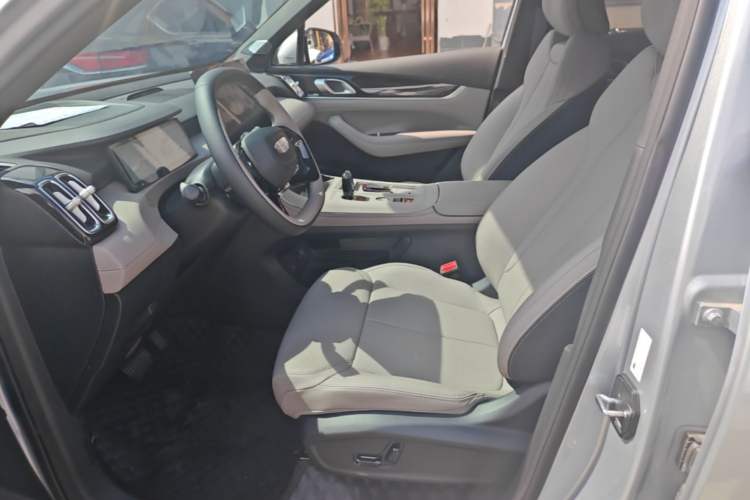 Used Geely Auto FX11 2025 4th Generation 1.5TD DCT - Shanhe Left Front Seat