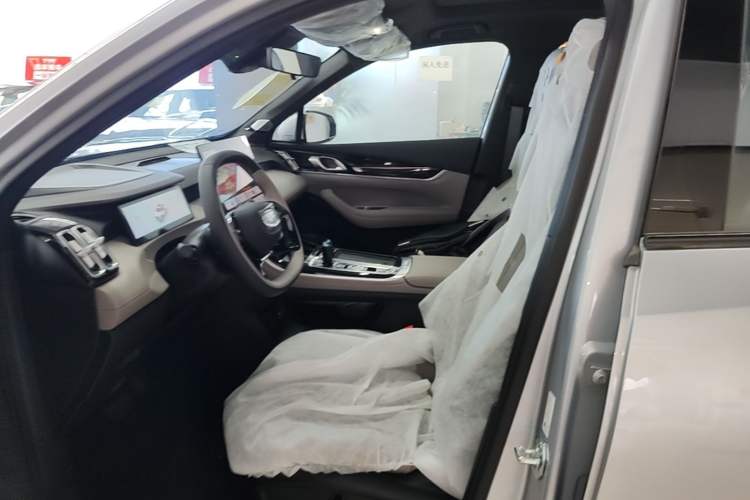 Used Geely Auto FX11 2025 4th Generation 1.5TD DCT - Shanhe Left Front Seat
