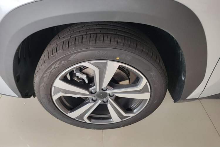 Used Geely Auto FX11 2025 4th Generation 1.5TD DCT - Shanhe Left Front Wheel Hub