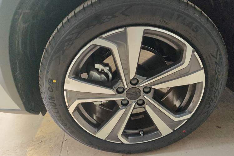 Used Geely Auto FX11 2025 4th Generation 1.5TD DCT - Shanhe Left Front Wheel Hub