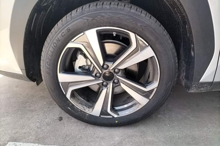 Used Geely Auto FX11 2025 4th Generation 1.5TD DCT - Shanhe Left Front Wheel Hub