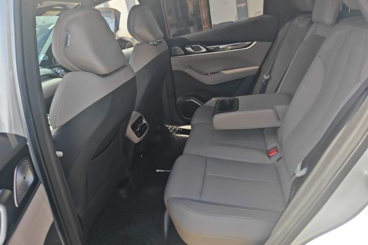 Used Geely Auto FX11 2025 4th Generation 1.5TD DCT - Shanhe Left Rear Seat