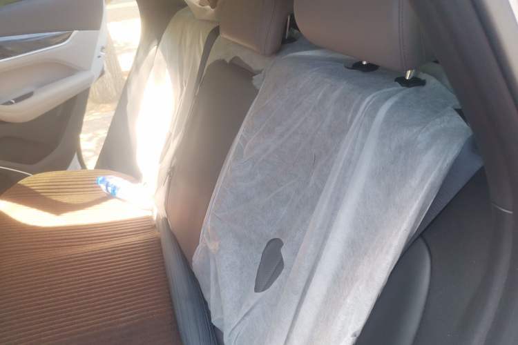 Used Geely Auto FX11 2025 4th Generation 1.5TD DCT – Setting Sail Left Rear Seat
